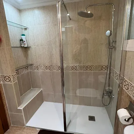 Moderno Y Acogedor 6 Personas 公寓 *